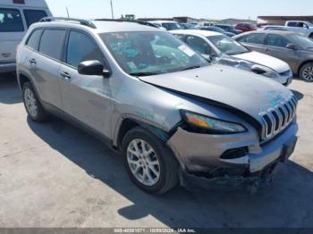  Salvage Jeep Cherokee