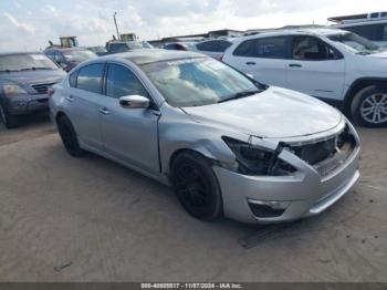  Salvage Nissan Altima