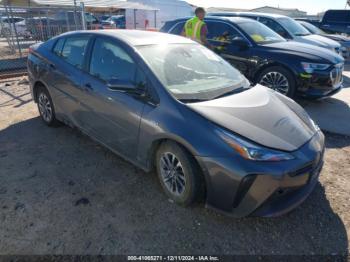  Salvage Toyota Prius