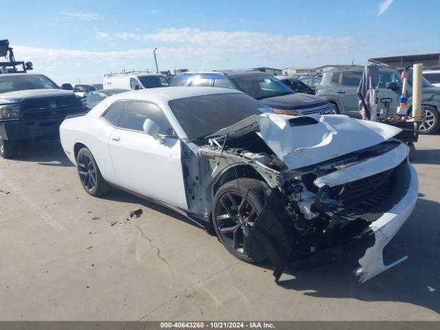  Salvage Dodge Challenger