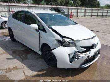  Salvage Toyota Prius