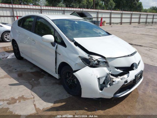  Salvage Toyota Prius