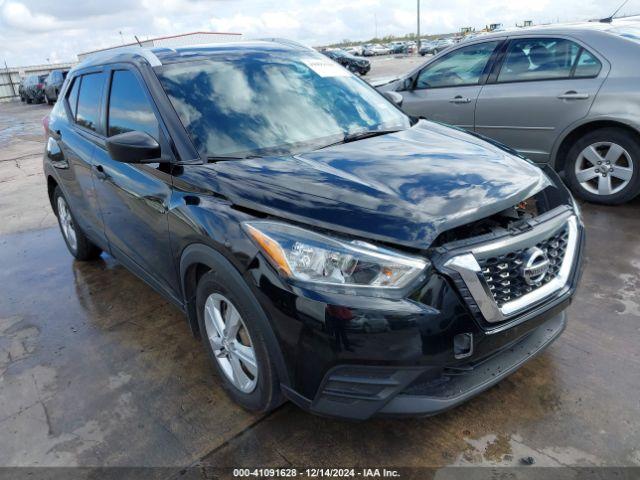  Salvage Nissan Kicks