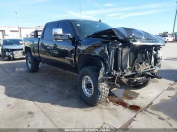  Salvage Chevrolet Silverado 2500