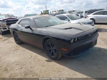  Salvage Dodge Challenger