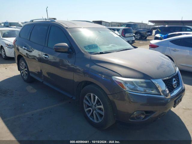  Salvage Nissan Pathfinder