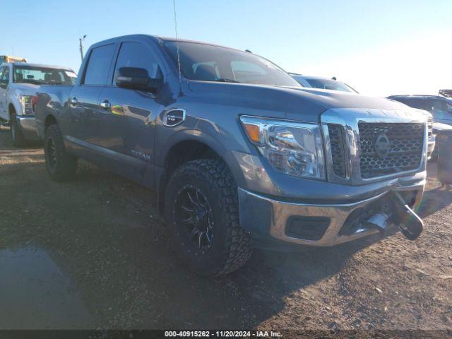  Salvage Nissan Titan