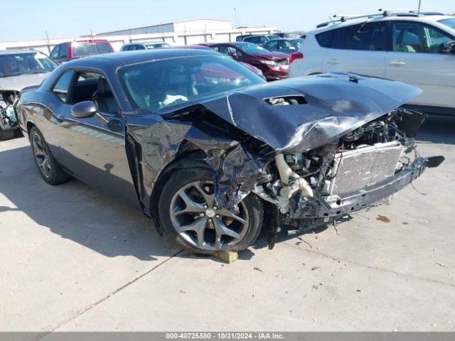  Salvage Dodge Challenger