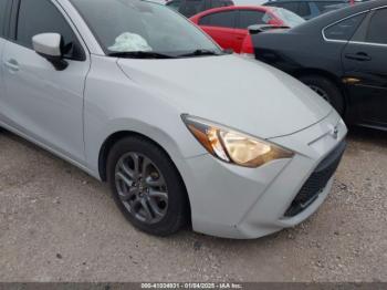  Salvage Toyota Yaris