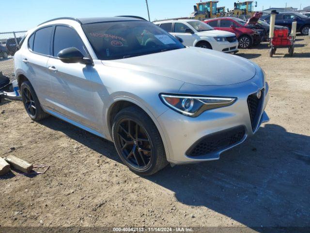  Salvage Alfa Romeo Stelvio