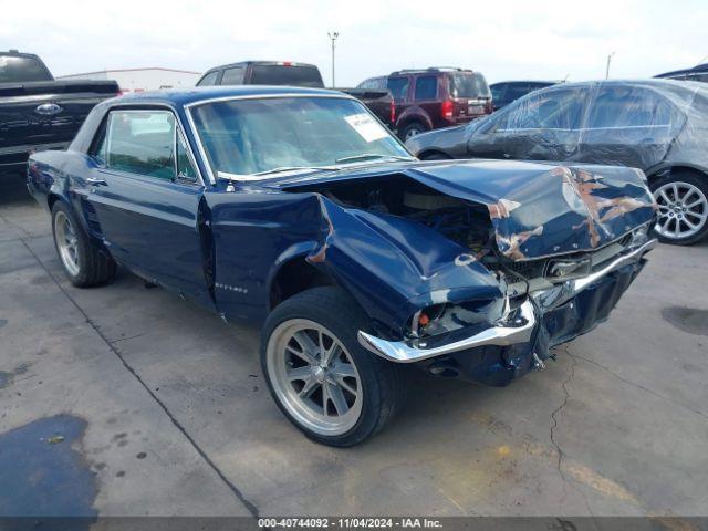  Salvage Ford Mustang