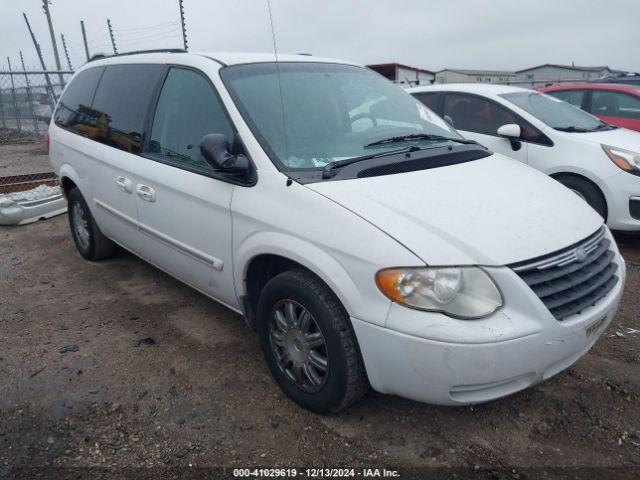  Salvage Chrysler Town & Country