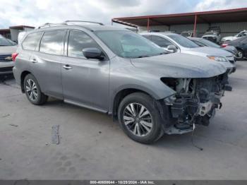  Salvage Nissan Pathfinder