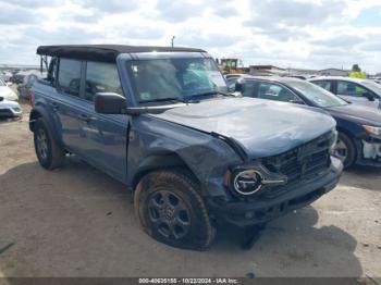  Salvage Ford Bronco