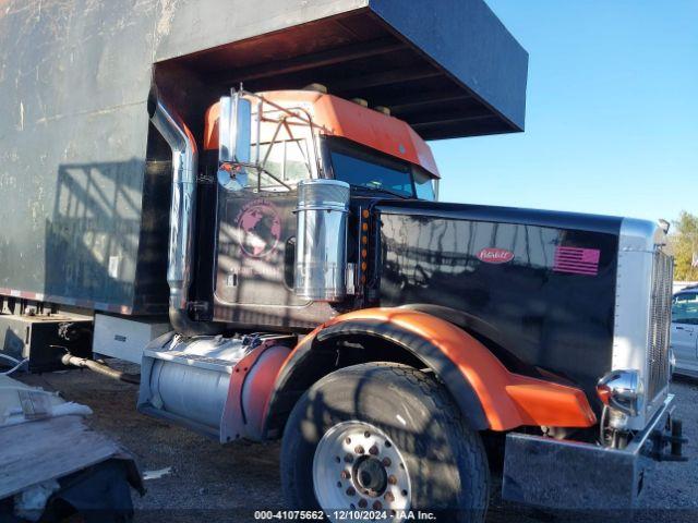  Salvage Peterbilt 357