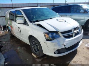  Salvage Dodge Grand Caravan