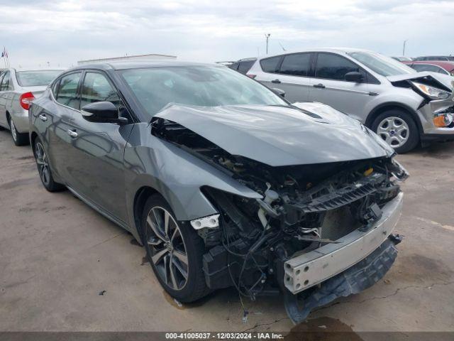  Salvage Nissan Maxima