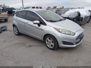  Salvage Ford Fiesta