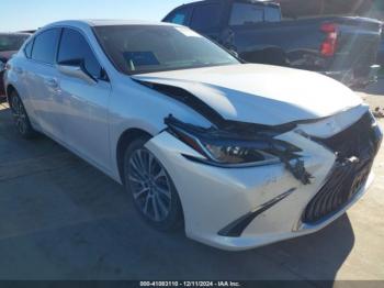  Salvage Lexus Es