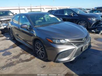  Salvage Toyota Camry