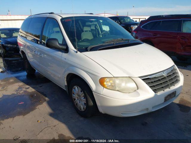  Salvage Chrysler Town & Country