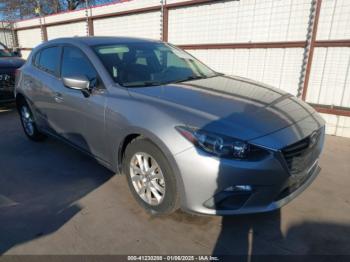  Salvage Mazda Mazda3