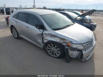  Salvage Toyota Venza