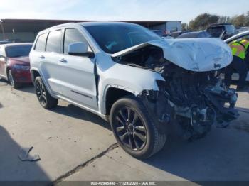  Salvage Jeep Grand Cherokee