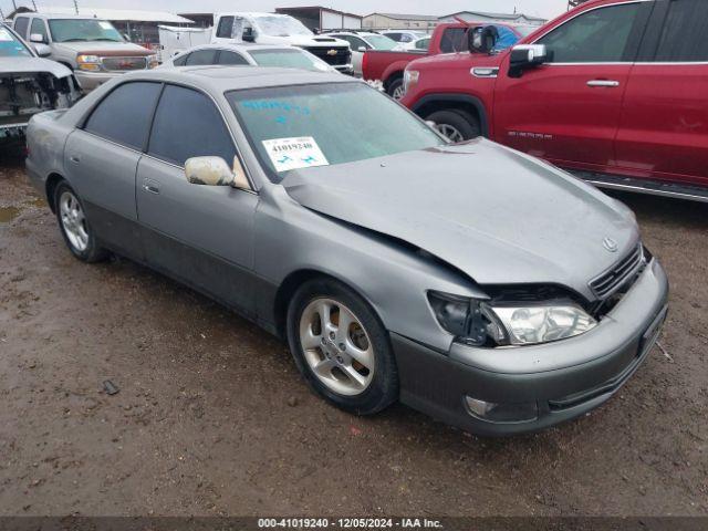  Salvage Lexus Es