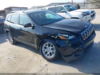  Salvage Jeep Cherokee