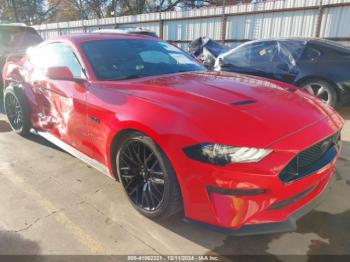  Salvage Ford Mustang