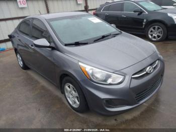  Salvage Hyundai ACCENT