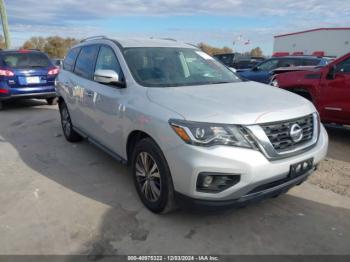  Salvage Nissan Pathfinder