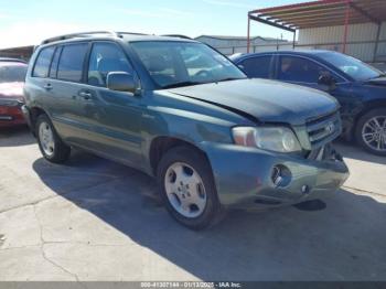  Salvage Toyota Highlander