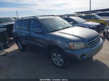  Salvage Toyota Highlander