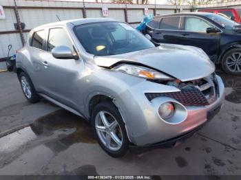  Salvage Nissan JUKE