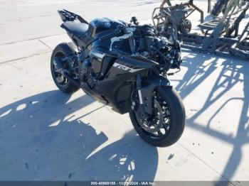  Salvage Yamaha Yzfr1