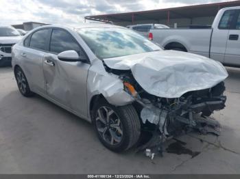  Salvage Kia Forte