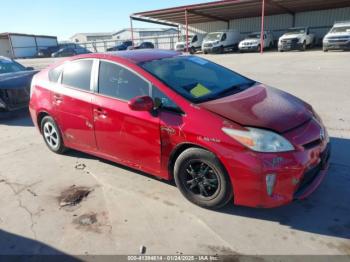  Salvage Toyota Prius