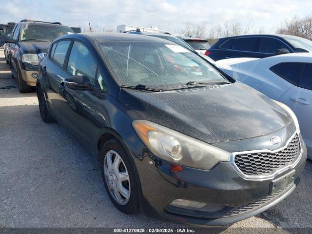  Salvage Kia Forte