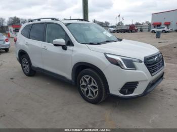  Salvage Subaru Forester