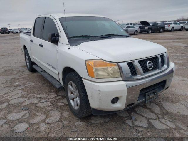  Salvage Nissan Titan