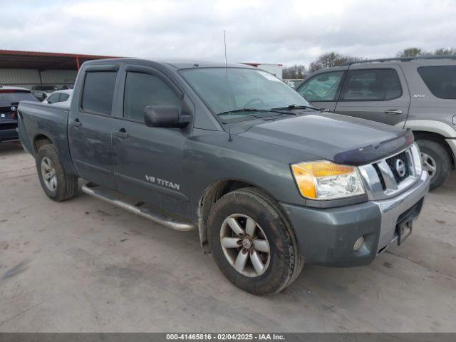  Salvage Nissan Titan