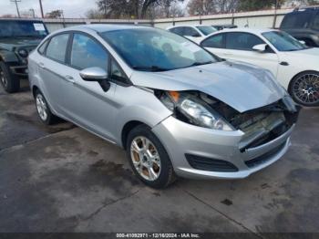  Salvage Ford Fiesta