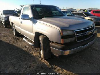  Salvage Chevrolet Silverado 1500