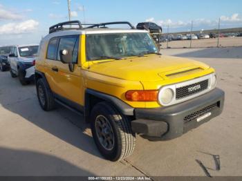  Salvage Toyota FJ Cruiser