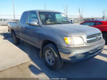  Salvage Toyota Tundra