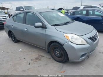  Salvage Nissan Versa