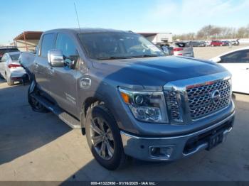  Salvage Nissan Titan