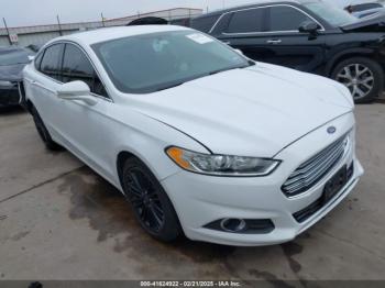  Salvage Ford Fusion